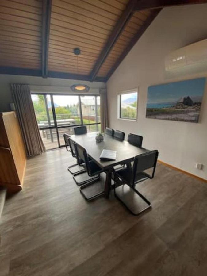 Mountain Views, Nice Spot Newly Renovated Lake Tekapo Exterior photo